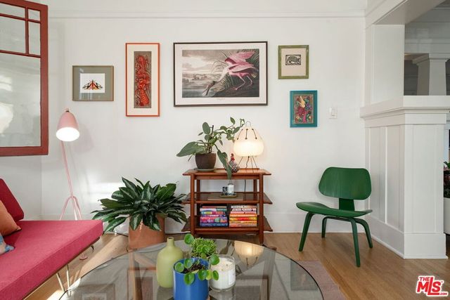 150 S Hobart Boulevard, Los Angeles, CA 90004
