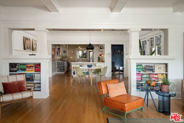 150 S Hobart Boulevard, Los Angeles, CA 90004