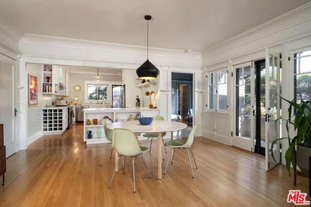 150 S Hobart Boulevard, Los Angeles, CA 90004