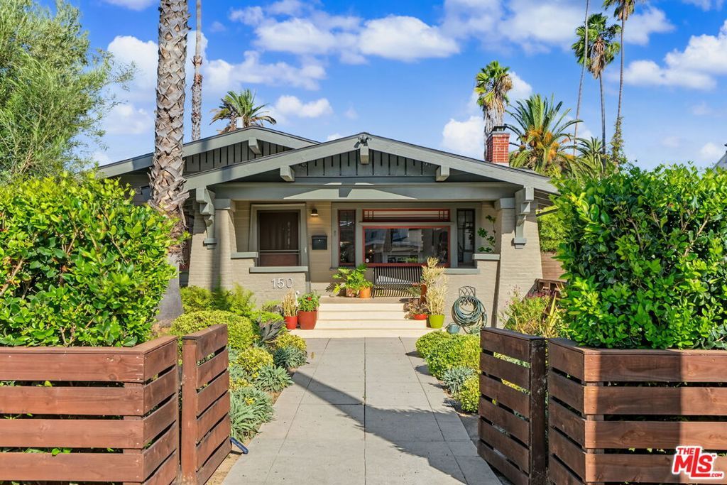150 S Hobart Boulevard, Los Angeles, CA 90004