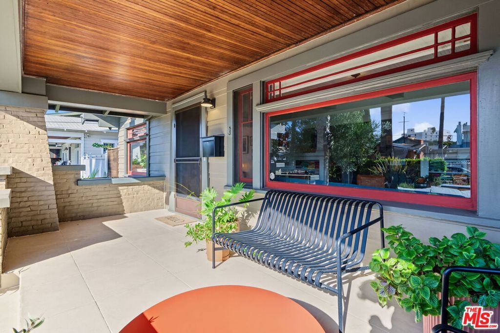 150 S Hobart Boulevard, Los Angeles, CA 90004 — photo 5