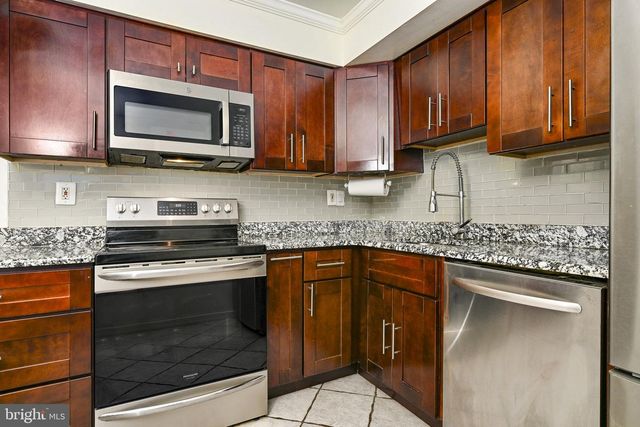 1396 ARUNDEL WAY, Bensalem, PA 19020