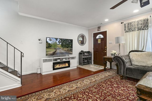 1396 ARUNDEL WAY, Bensalem, PA 19020