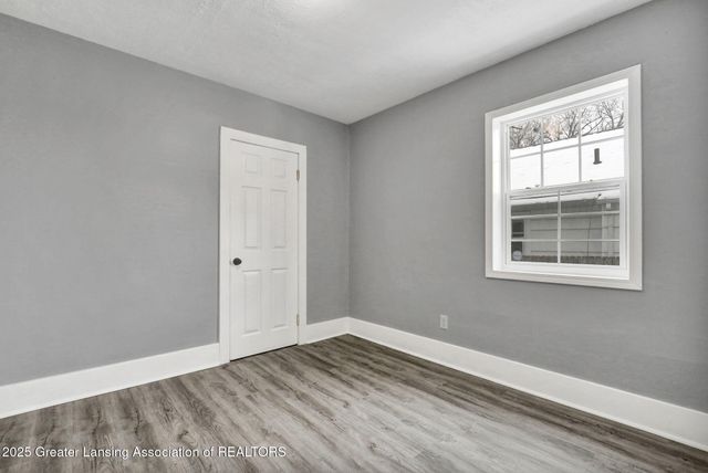 2418 Forest Avenue, Lansing, MI 48910