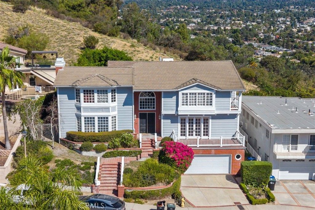 3293 Dora Verdugo Drive, Glendale, CA 91208 — exterior