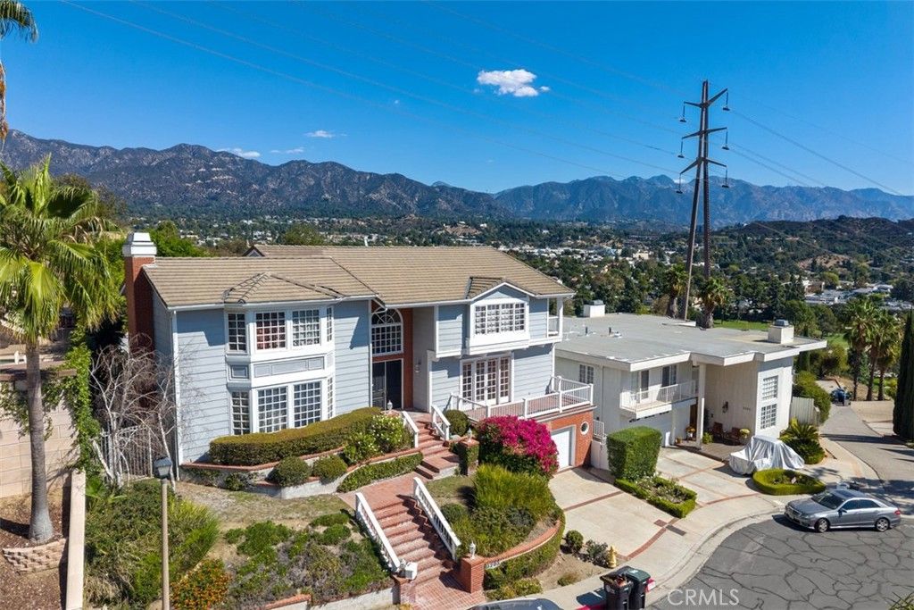 3293 Dora Verdugo Drive, Glendale, CA 91208 — photo 2