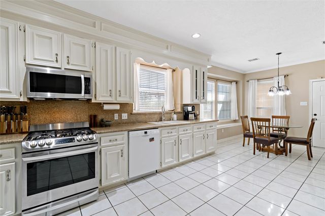 5631 Brookfield Drive, Houston, TX 77085