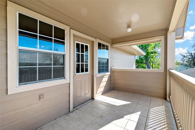 5631 Brookfield Drive, Houston, TX 77085