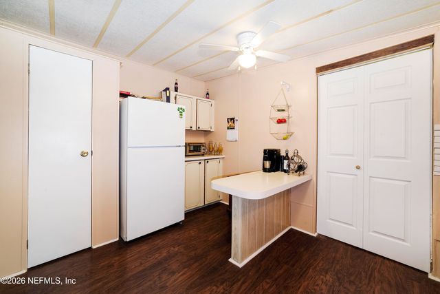 206 DOLPHIN Drive, Georgetown, FL 32139