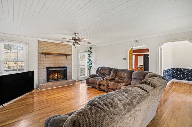 710 Washington Dr, Lebanon, TN 37087