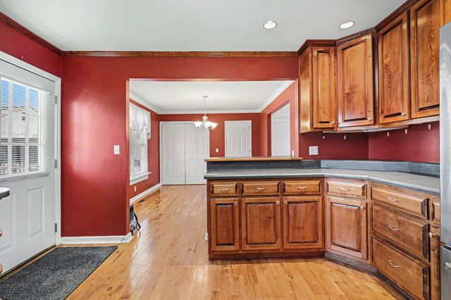 710 Washington Dr, Lebanon, TN 37087