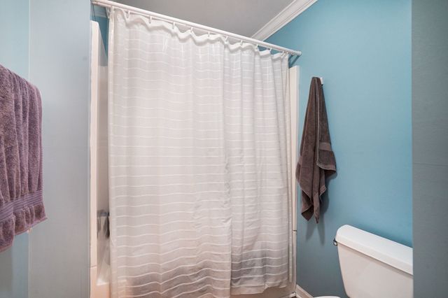 710 Washington Dr, Lebanon, TN 37087