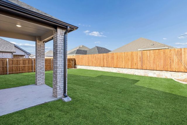 1145 Del Rio Drive, Lavon, TX 75166