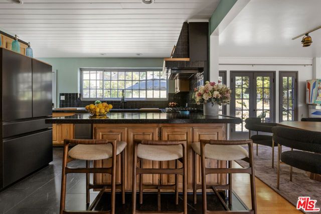 2614 Rutherford Drive, Los Angeles, CA 90068