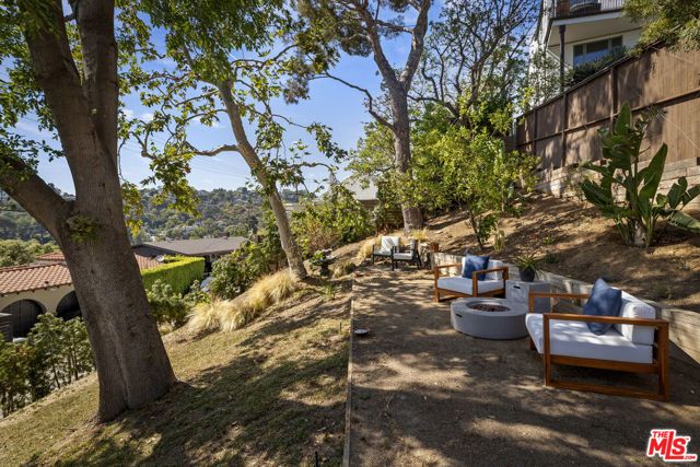 2614 Rutherford Drive, Los Angeles, CA 90068