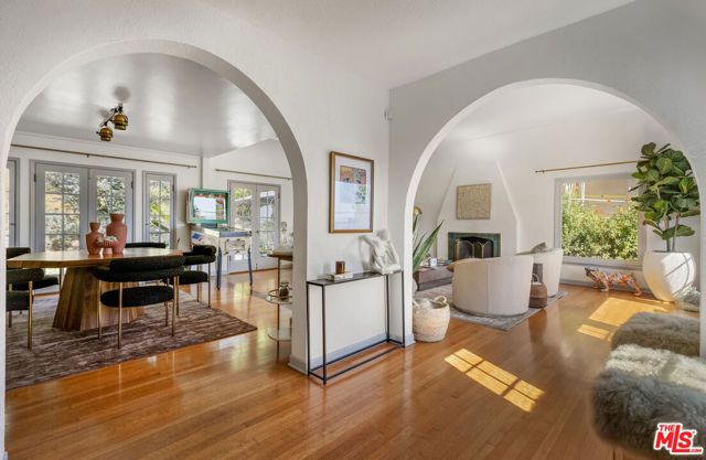 2614 Rutherford Drive, Los Angeles, CA 90068