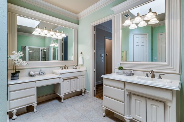 53 Cattail Pond Drive, Frisco, TX 75034