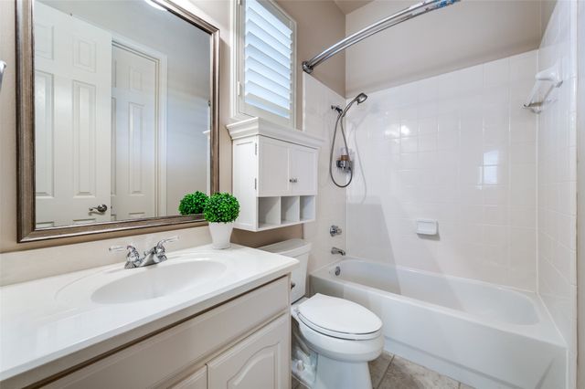 53 Cattail Pond Drive, Frisco, TX 75034