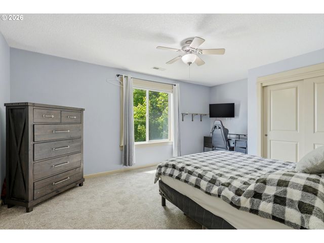 559 E 16TH St, Lafayette, OR 97127