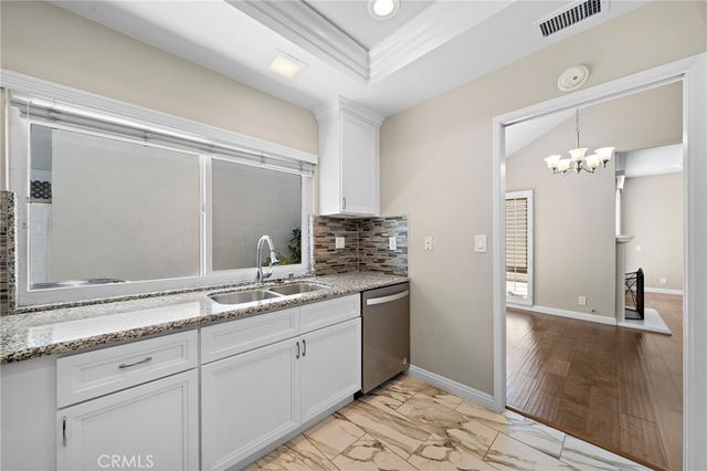 12 Nutwood, Irvine, CA 92604