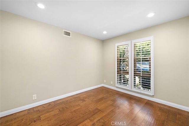 12 Nutwood, Irvine, CA 92604
