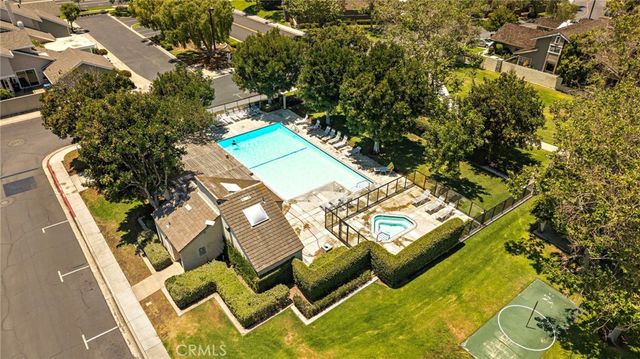 12 Nutwood, Irvine, CA 92604