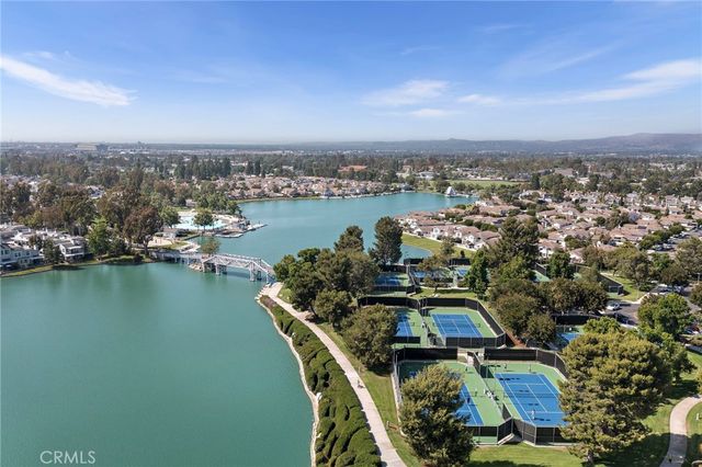 12 Nutwood, Irvine, CA 92604