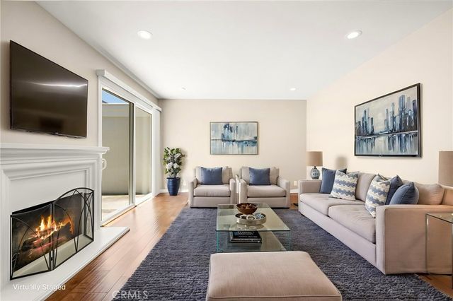 12 Nutwood, Irvine, CA 92604