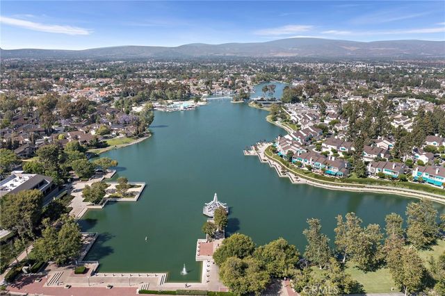 12 Nutwood, Irvine, CA 92604