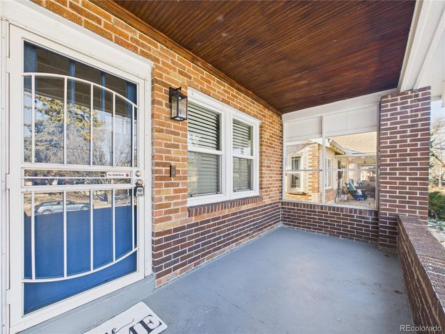 3334 W 37th Avenue, Denver, CO 80211