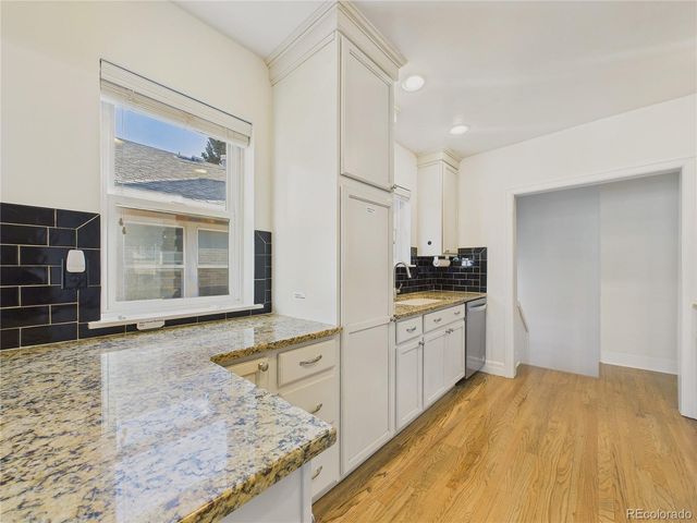 3334 W 37th Avenue, Denver, CO 80211