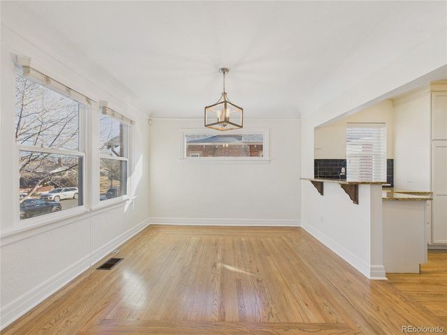 3334 W 37th Avenue, Denver, CO 80211