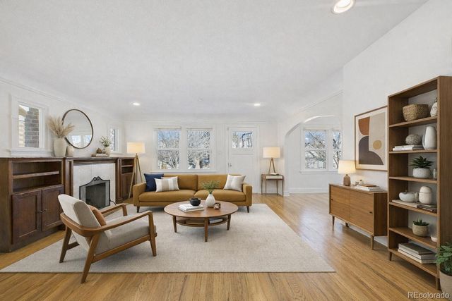 3334 W 37th Avenue, Denver, CO 80211