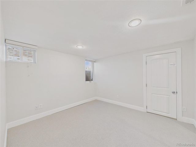 3334 W 37th Avenue, Denver, CO 80211