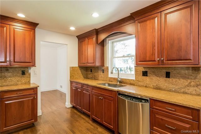 20 Walker Avenue, Rye, NY 10580