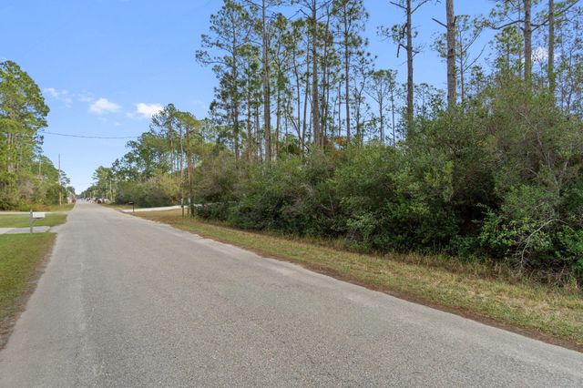 6531 Liberty Street, Navarre, FL 32566