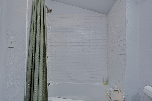 2903 W IVY STREET, Tampa, FL 33607