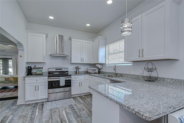 2903 W IVY STREET, Tampa, FL 33607