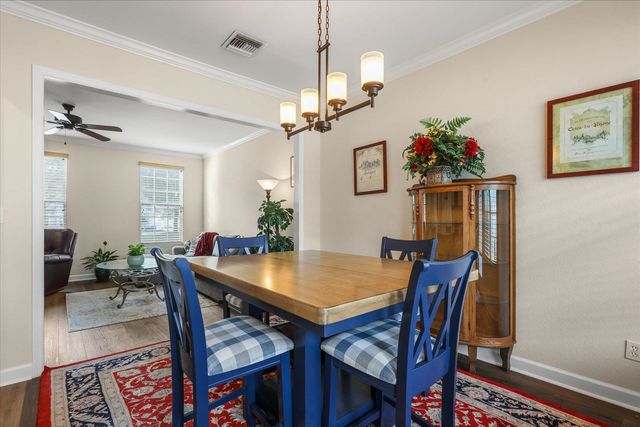 4275 Four Oaks Boulevard, Tallahassee, FL 32311