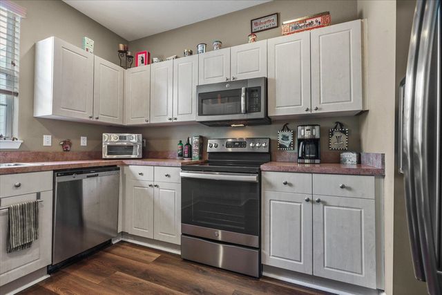 4275 Four Oaks Boulevard, Tallahassee, FL 32311