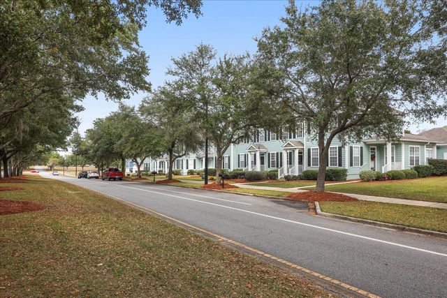 4275 Four Oaks Boulevard, Tallahassee, FL 32311