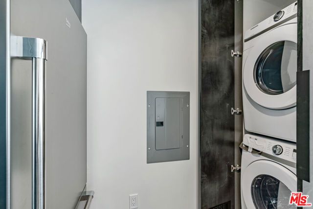 10700 Tabor Street 410, Los Angeles, CA 90034