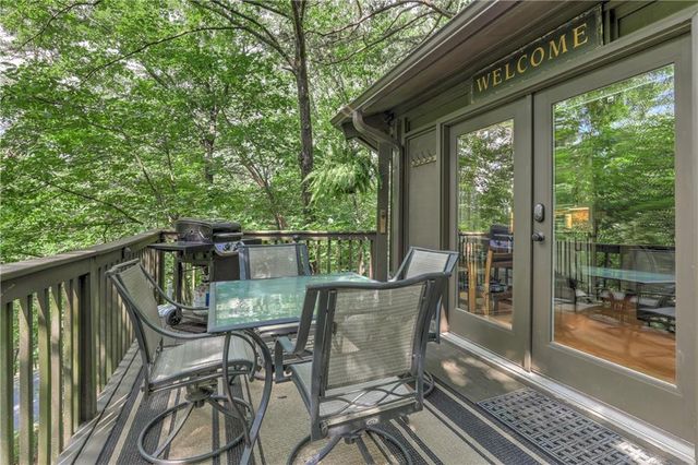 196 Treetopper Circle, Big Canoe, GA 30143