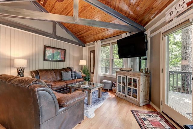 196 Treetopper Circle, Big Canoe, GA 30143