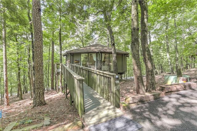 196 Treetopper Circle, Big Canoe, GA 30143