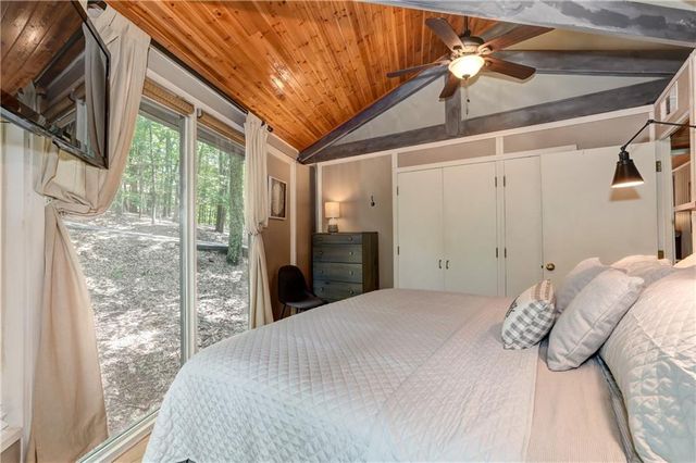 196 Treetopper Circle, Big Canoe, GA 30143