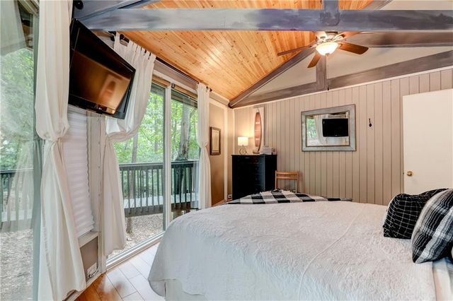 196 Treetopper Circle, Big Canoe, GA 30143