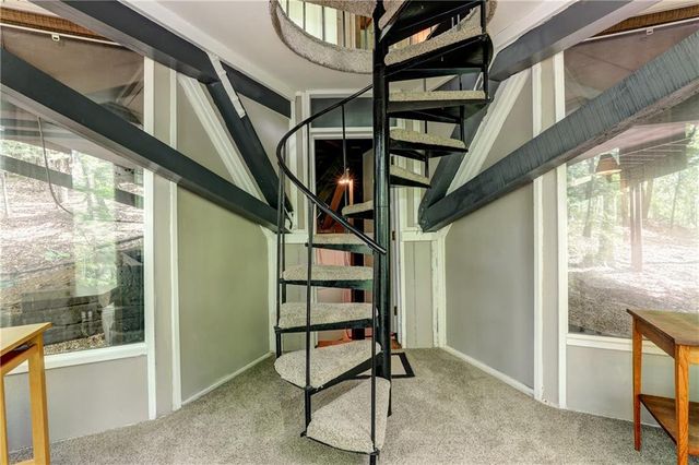 196 Treetopper Circle, Big Canoe, GA 30143