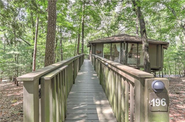 196 Treetopper Circle, Big Canoe, GA 30143