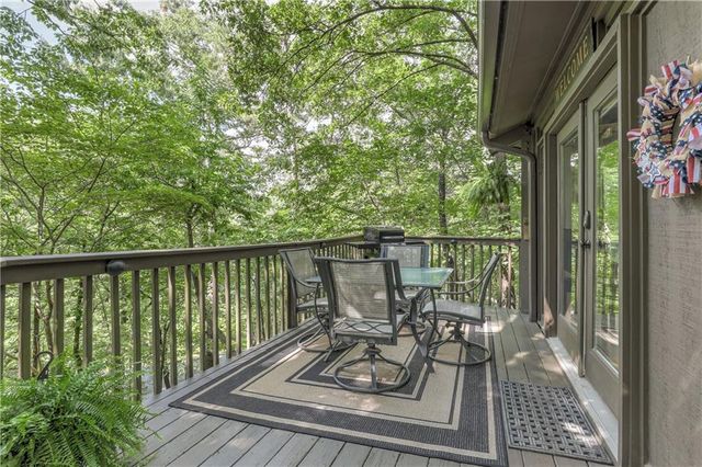 196 Treetopper Circle, Big Canoe, GA 30143